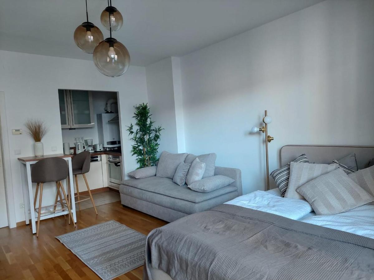 Balcony Apartment, 5 Min Walk To First District Wiedeń Zewnętrze zdjęcie
